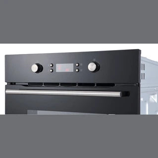 Four encastrable Proline CNC65BK4 Noir