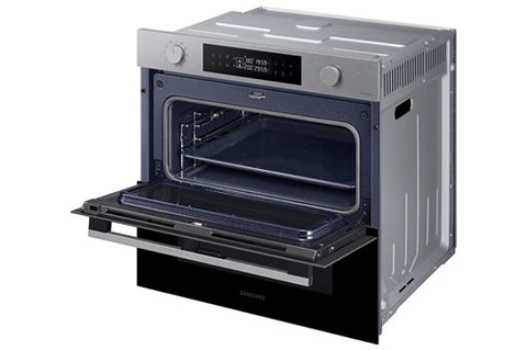 Four encastrable Samsung NV7B4550VAS - DUAL COOK FLEX